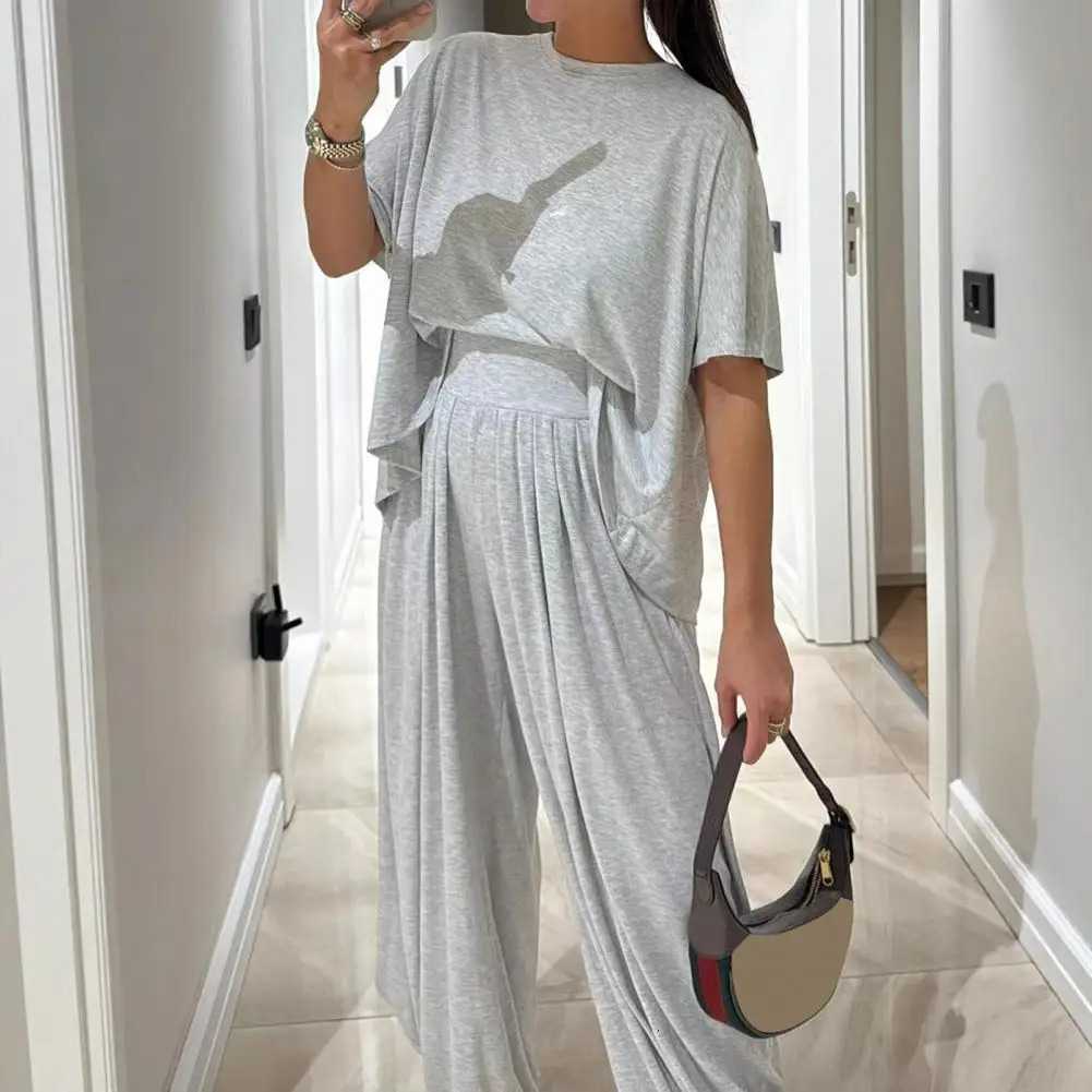 Womens Two Piece Tracksuit Set Women Outfit Twopiece Suit Short Sleeve Crew Neck Top Pants Lounge for Summer 260611