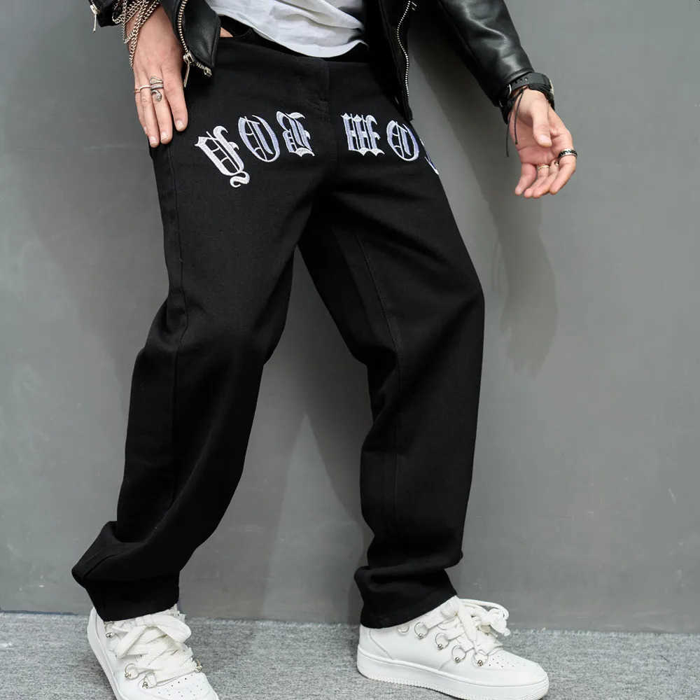 Pantaloni jeans dritti ricamati con lettera allentata Pantaloni denim casual in cotone di buona qualità S260612