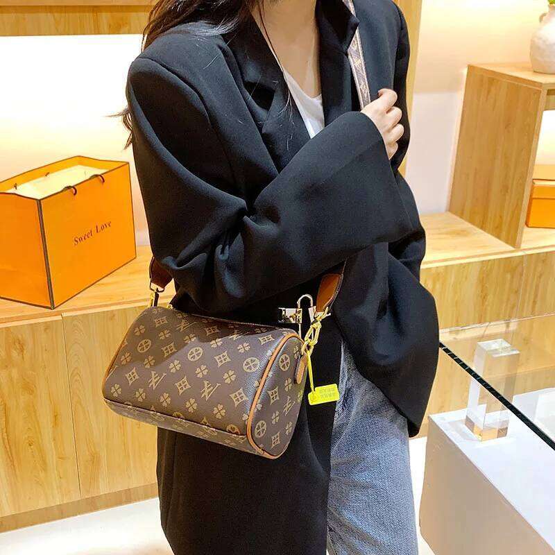 22*15*11cm Luxury Bags Designer Crossbody Shoulder Purses Handbag Women Clutch Travel Tote Bag