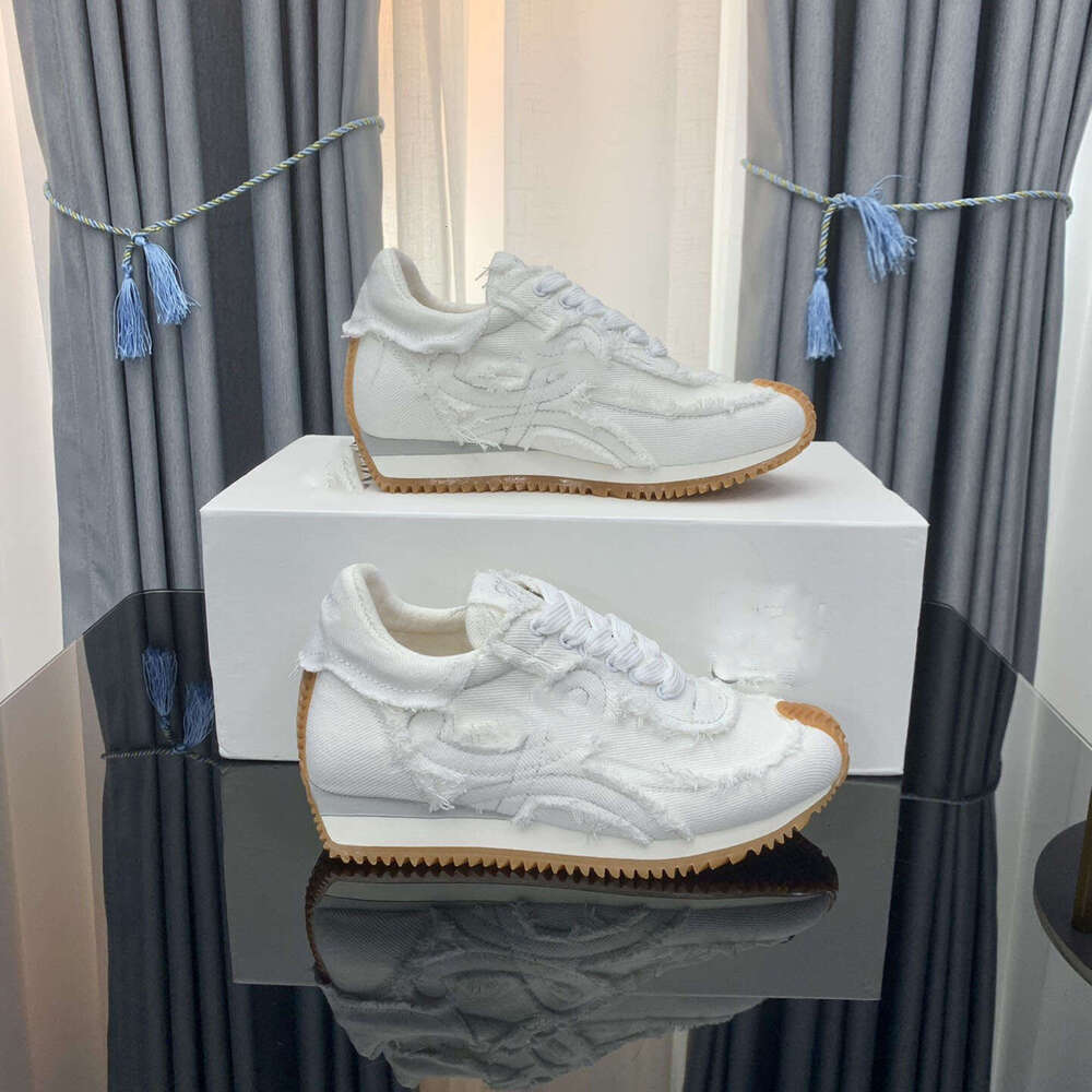 Luxury anti-slip rubber flat bottom low top casual shoes Designer Outdoor Travel couple shoes Men's Women's everyday outfits breathable sn