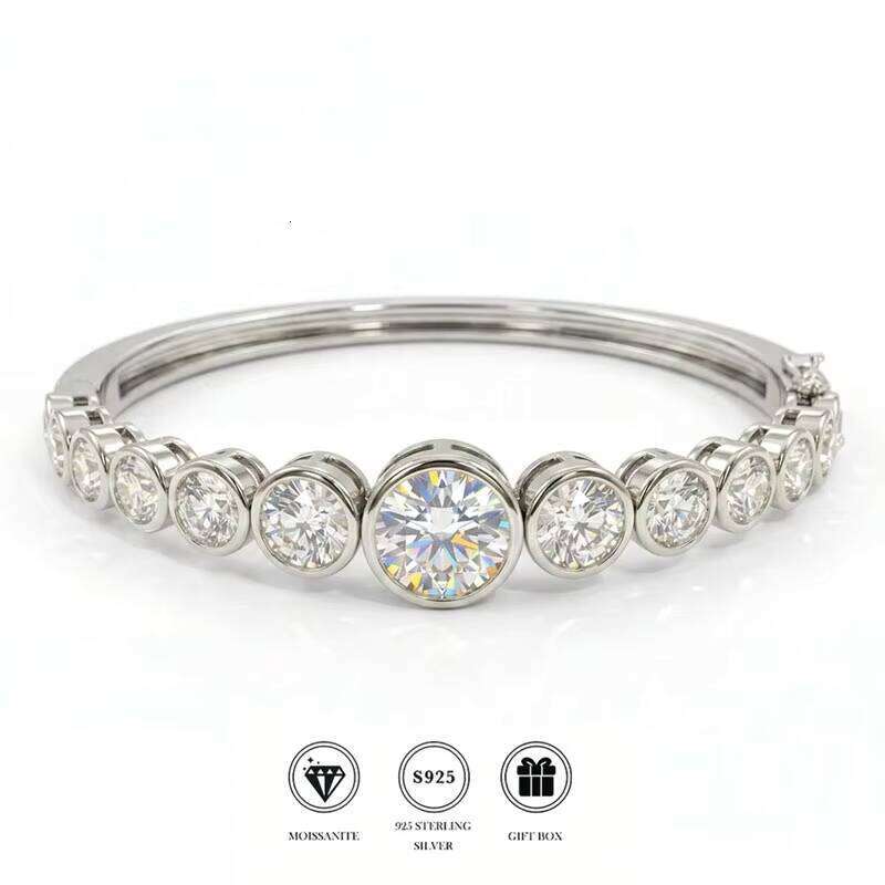 Luxurious Moissanite Round Diamond Bracelet, S925 Sterling Silver, with Connected Design, Iced Crystal Inlay Jewelry, Suitable for Women