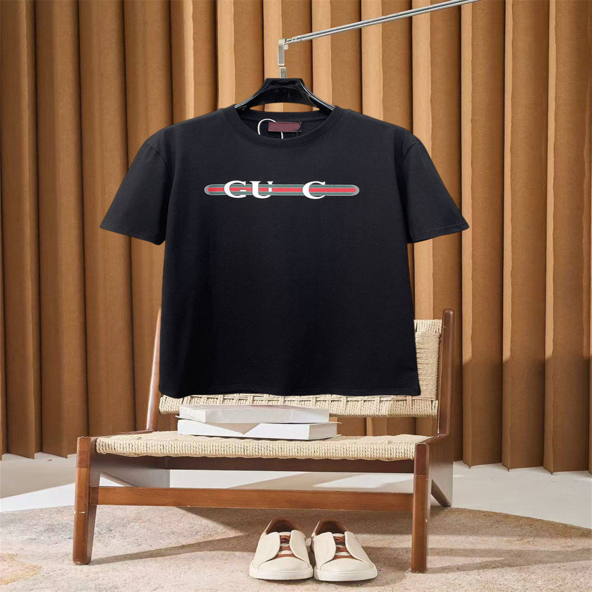 Spring new style hort-sleeved T shirt round neck cotton fabric women's and men's high-quality T-shirt Color black white Size s-2xl 6611g16