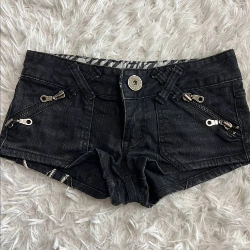 Hip hop fashion street clothing graphic printing style women black shorts ins y2k goth slim denim shorts 260612