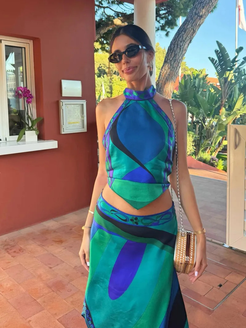 Print Two Piece Skirt Sexy Halter Beach Dress Women Bra High Waist Aline Long Suit Summer Holiday Seaside Set U8VX 260611