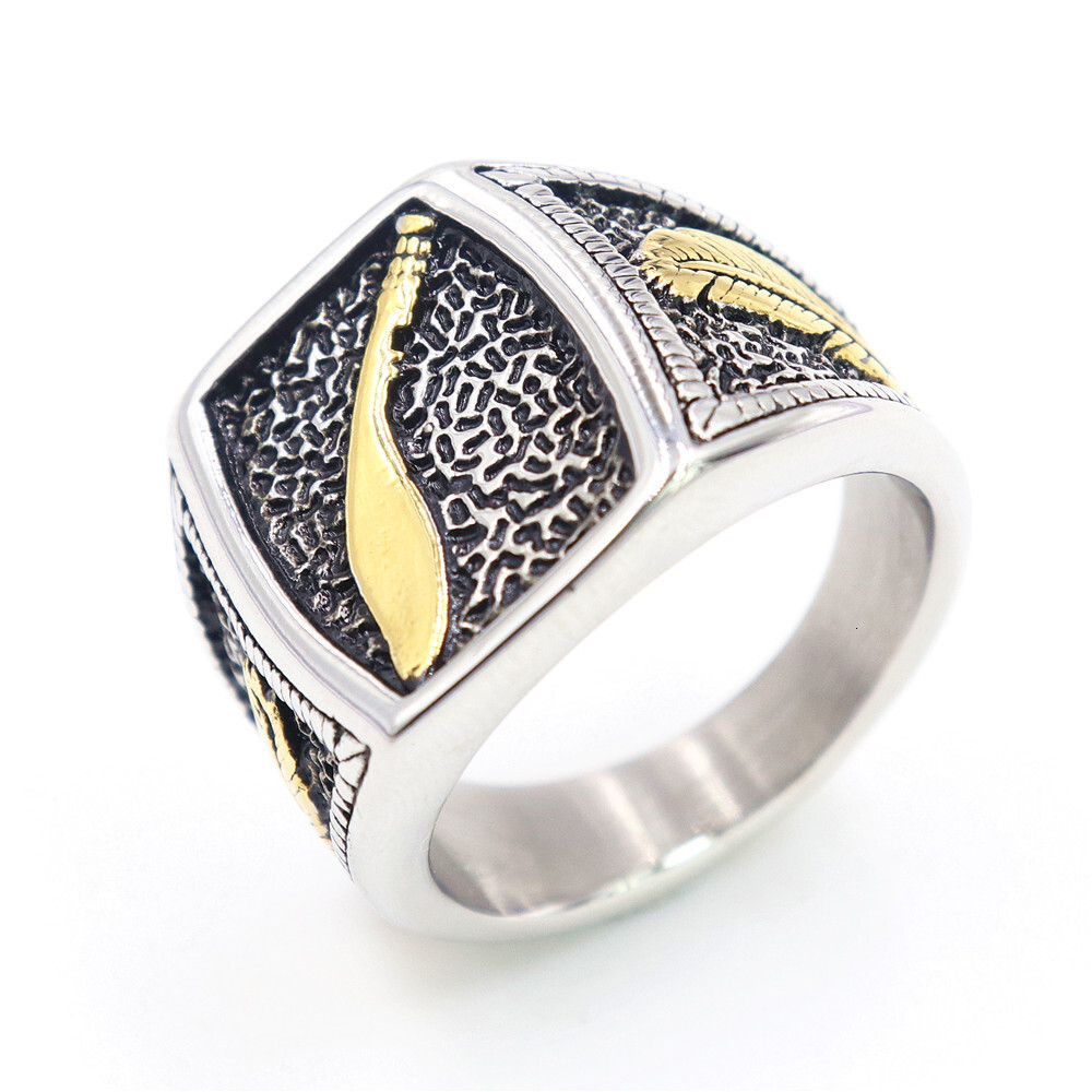 High quality Unisex rings, stainless steel revolutionary army sickle feather design ring, European and American wholesale punk ring