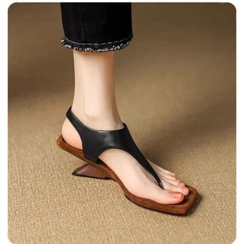 Sandali da donna Estate Tacchi alti Testa quadrata Clip Toe Sandali a forma anomala Sandali comodi moda casual 260612