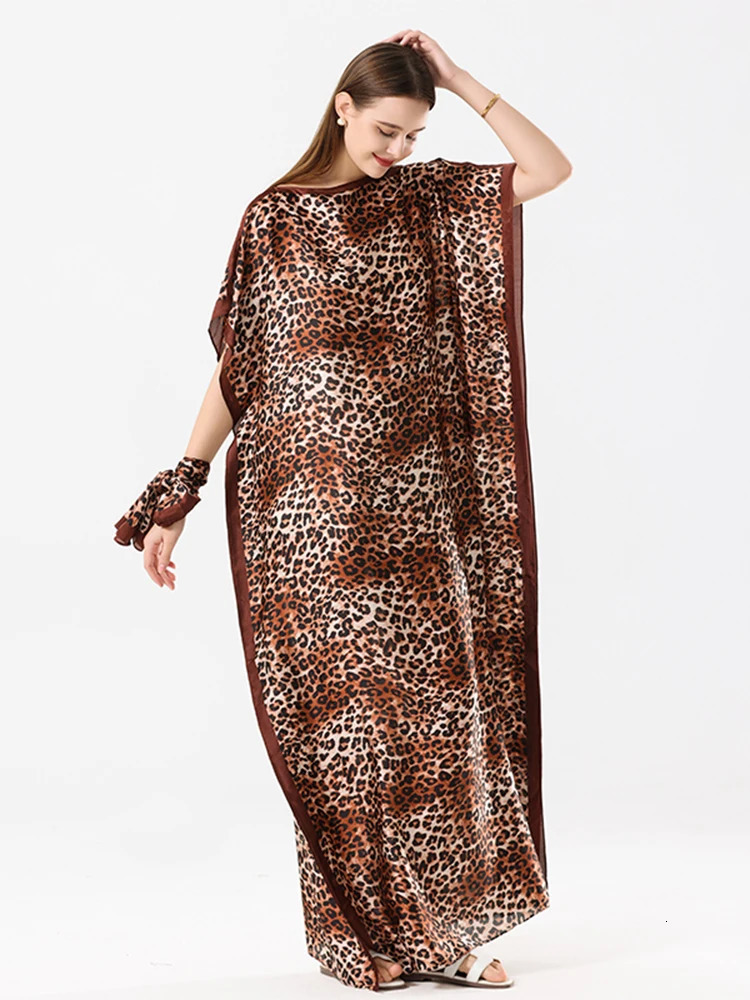 Malaysian Muslim Leopard Print Dress Women Loose Long Maxi Dress Summer Sunscreen Abaya Beach Hijab Dress Plus Size 260610