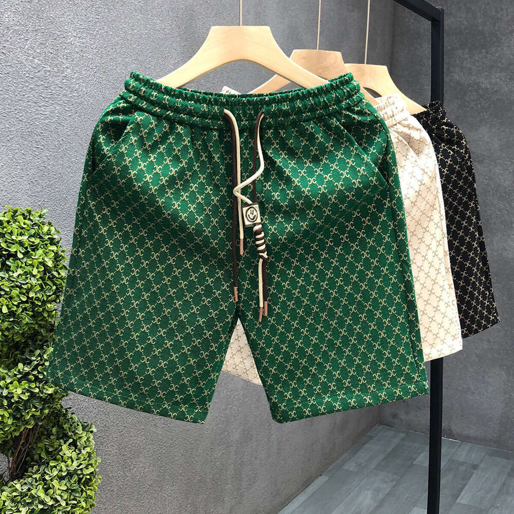 Light Luxury Casual Summer High-End Pants Fashion Versatile Five-Point Men's Beach Straight Large Shorts