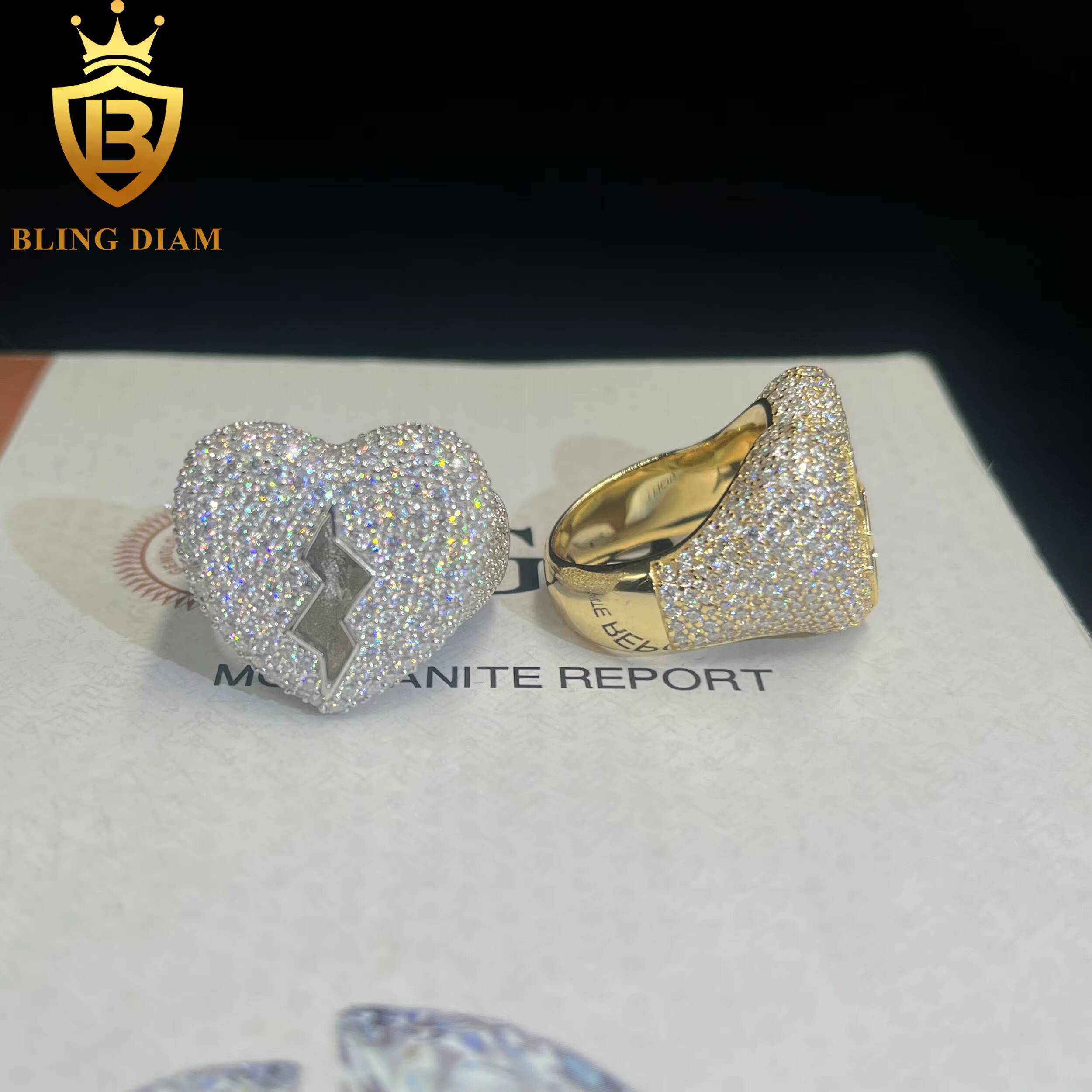 Hot Sale Iced Out Hip Hop Jewelry 925 Silver18k Gold Plated VVS Moissanite Ring Unisex Heart Shape Ring Pass diamond Tester