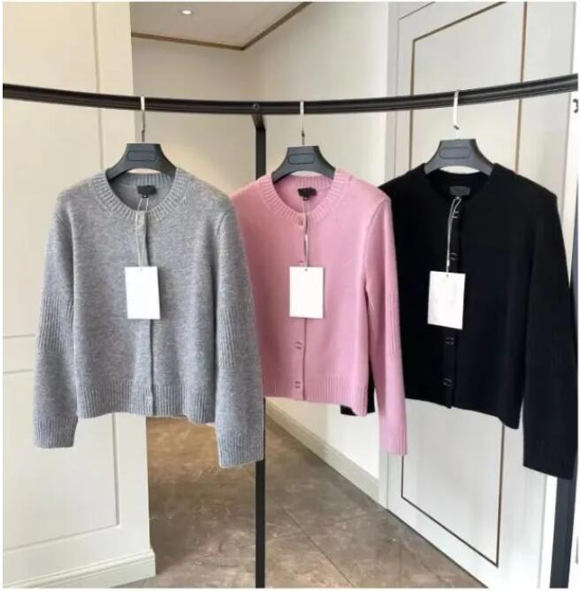 Pull de styliste Cardigan de marque de luxe pour femmes, nouveau manteau tricoté à manches longues et col en V, vêtements pour femmes
