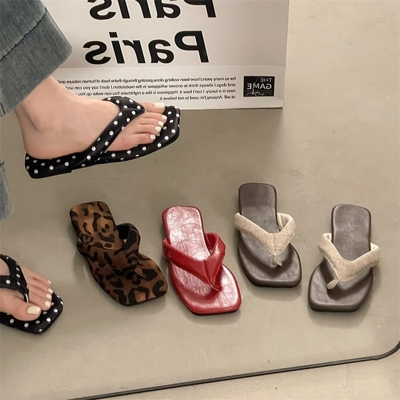 Summer Fashion Polka Dot Women Clip Toe Slippers Slip On Flip Flop Ladies Comfort Soft Sole Daily Wear Vacation Dress Slides 260611