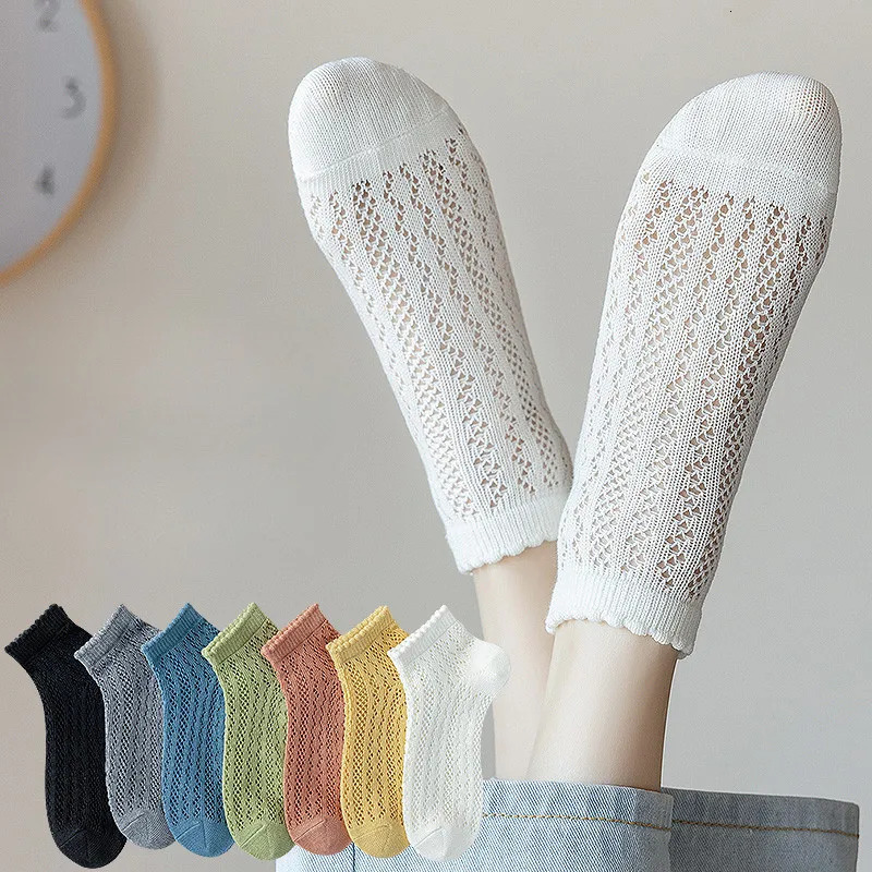 Fashionable Summer Soft Short Socks for Women Thin Mesh Sock Breathable Feature Sweet Hollow Out White Lace Ankle Socks 260612