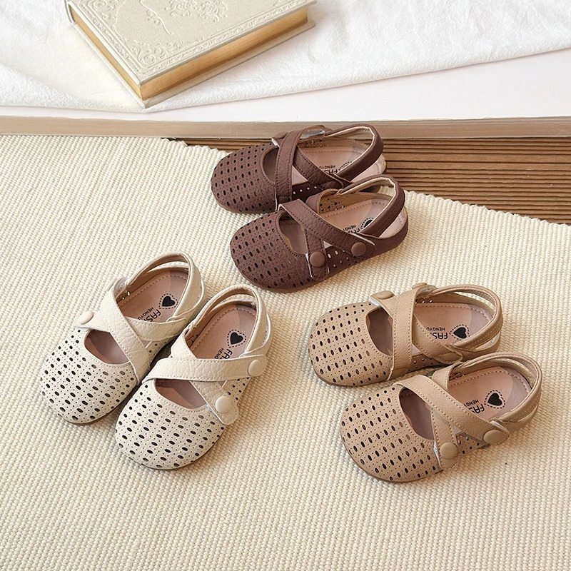 Summer Kids Mary Jane Sandals Hollow-out Breathable Girls Causal Flat Shoes Non-slip School Children Fashion Retro Sandals 260611