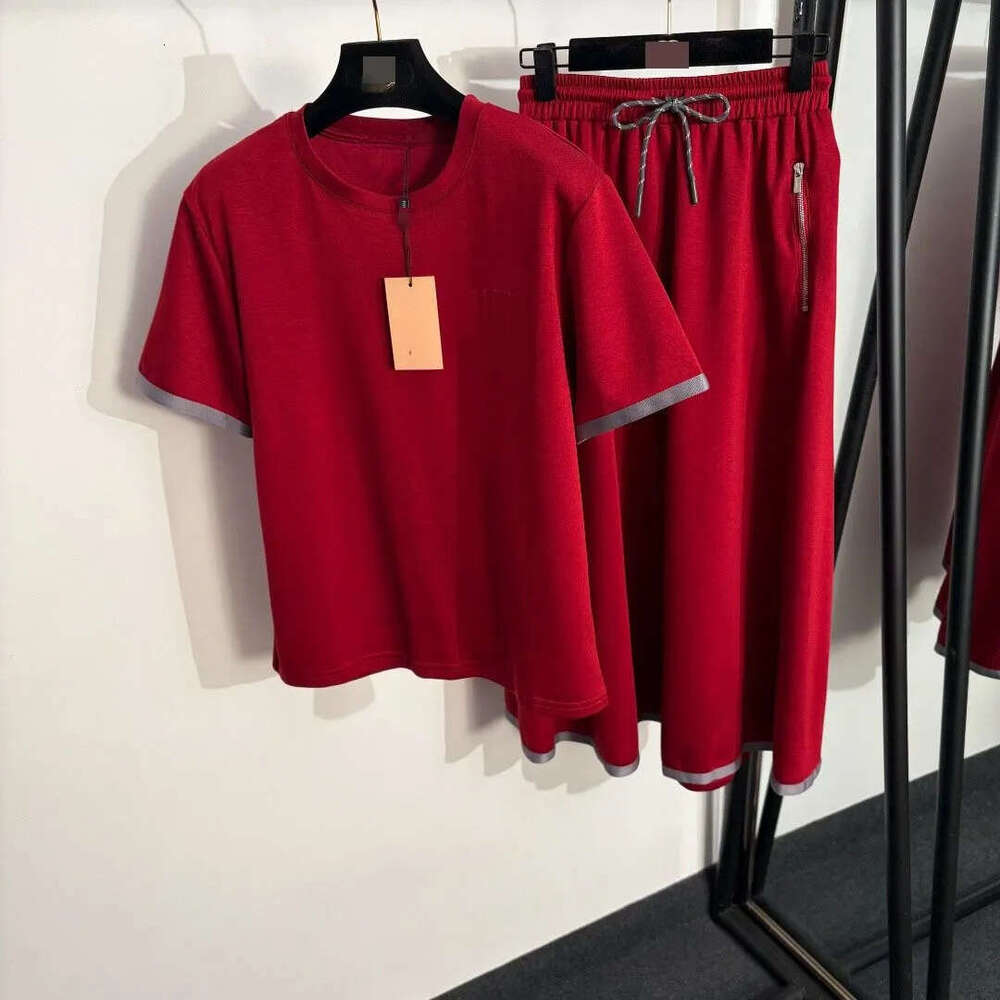 Women 2pcs set designer skirt t shirt Letter Embroidery set Women's Pieces Sets Brand Same Style Two Piece set skirt shirt