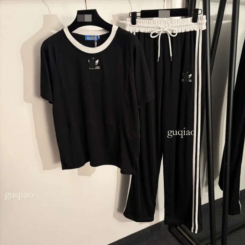 Designer Clothes Women Tracksuit High End Slim Fit Women Letter Embroidered Sport T Shirt Pants Set 2 Piece Set Women High Quality Clothing