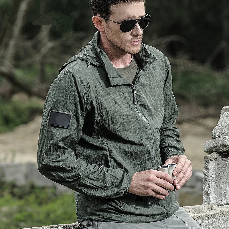 Summer Lightweight Tactical Jacket Mens Windbreaker Thin Skin Hooded Raincoat Quick Dry Breathable Waterproof 260612