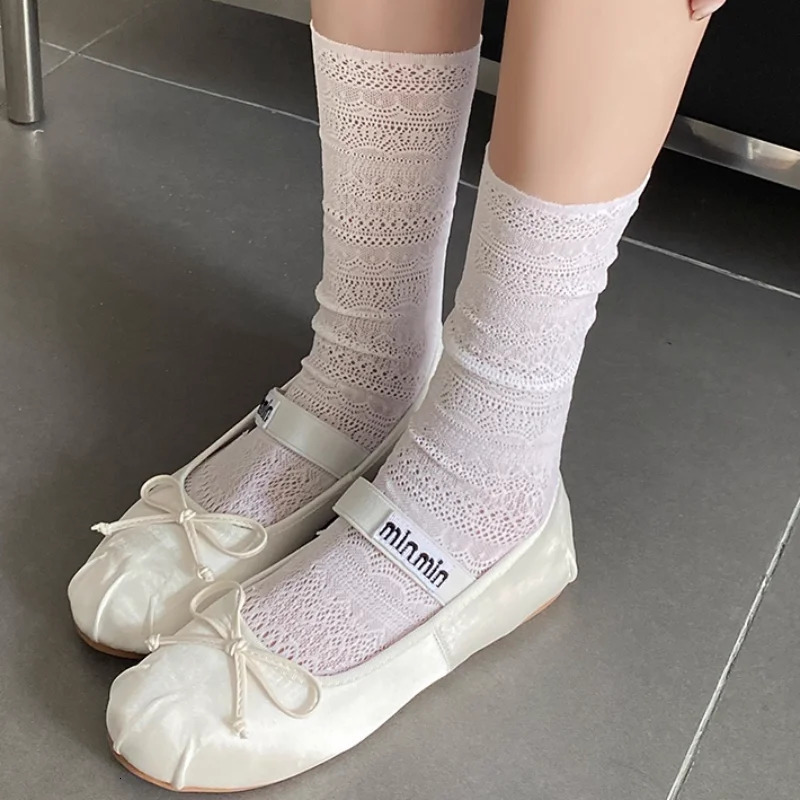 Retro Flower Mesh Hollowed Out Lace Pile Socks Crew Socks White Pile Socks Thin Women Ladies Transparent JK Lolita Lace Socks 260611