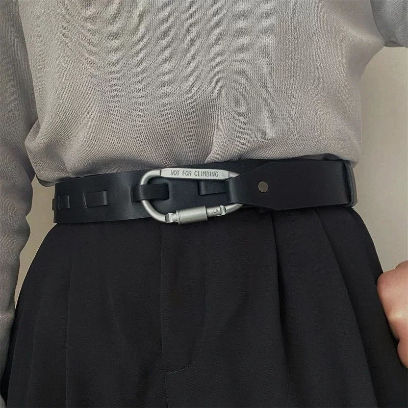 Techwear Style Metal Carabiner Leather Belt Men Women Hip Hop Punk Vintage Decorative Waist Belt For Jeans Coat 260612