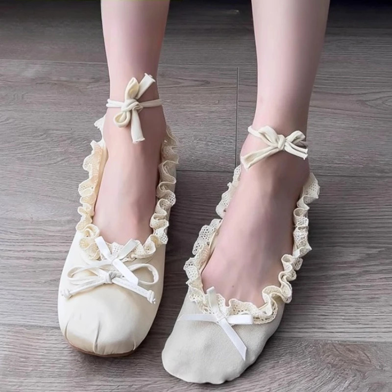Low Cut Boat Sock Slippers Women Ballet Style Bow Lolita Kawaii Lace Ruffle Socks Summer Thin Breathable Invisible No Show Socks 260611
