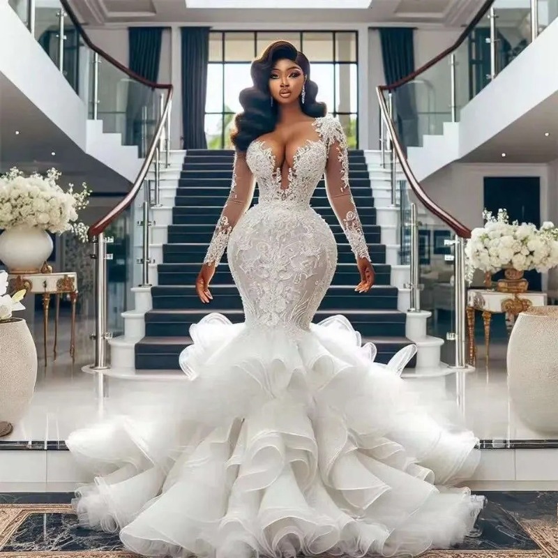 2026 Luxury Mermaid Wedding Dress Bridal Gown Long Sleeves Lace Appliqued Bottom Custom Made