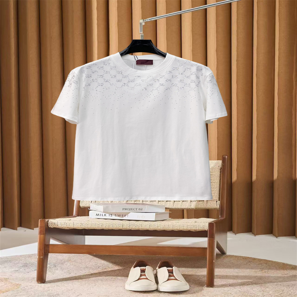 Spring new style hort-sleeved T shirt round neck cotton fabric women's and men's high-quality T-shirt Color black white Size s-2xl 6611w15
