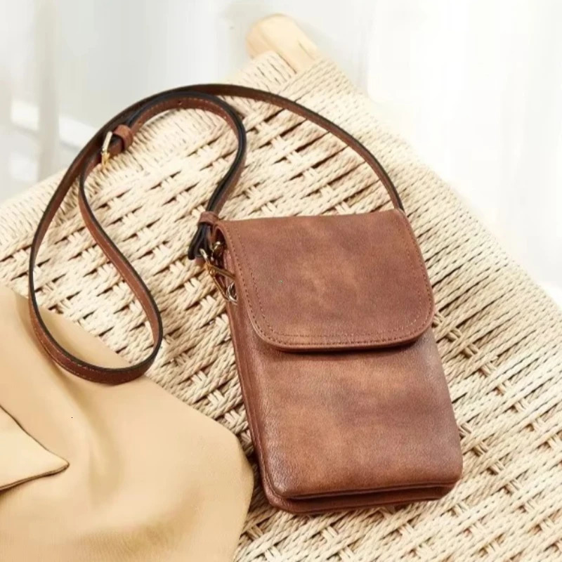 Fashionable and Minimalist PU Leather Womens Crossbody Bag ner Mobile Phone Bag Change Small Bag Womens Single Shoulder 260610