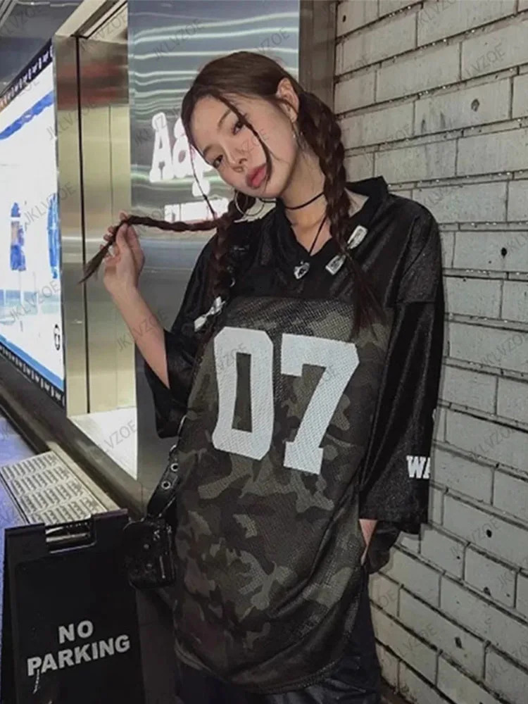 2024 Summer Vintage Short Sleeve Women Loose Hip Hop V-Neck T-Shirts High Street American Retro Half Sleeve Top260605