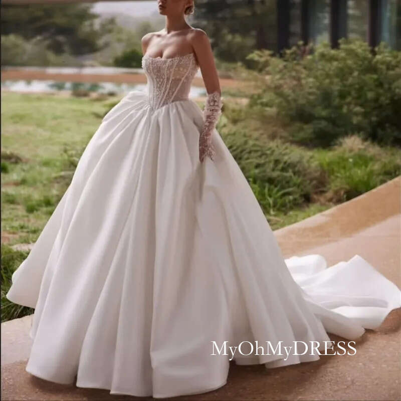 Luxury White Dubai Arabic Mermaid Dresses A Line Sequin Beading Crystal Court Train Wedding Dress Bridal Gowns Y612