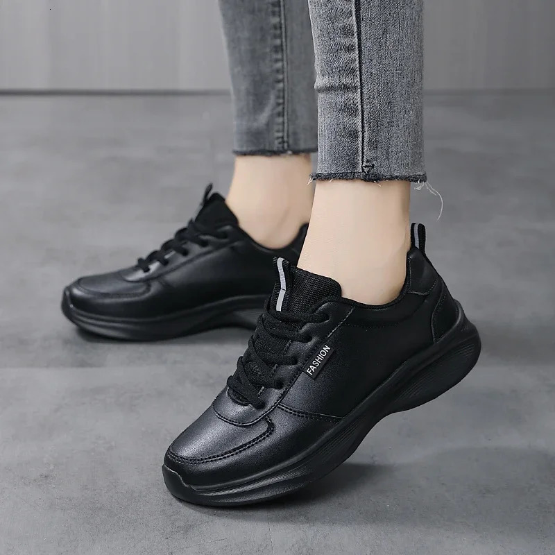 Women Lightweight Comfortable Casual Sneakers Ladies Non-Slip Sports Jogging Shoes High Quality Autumn Waterproof Running Shoes 260612