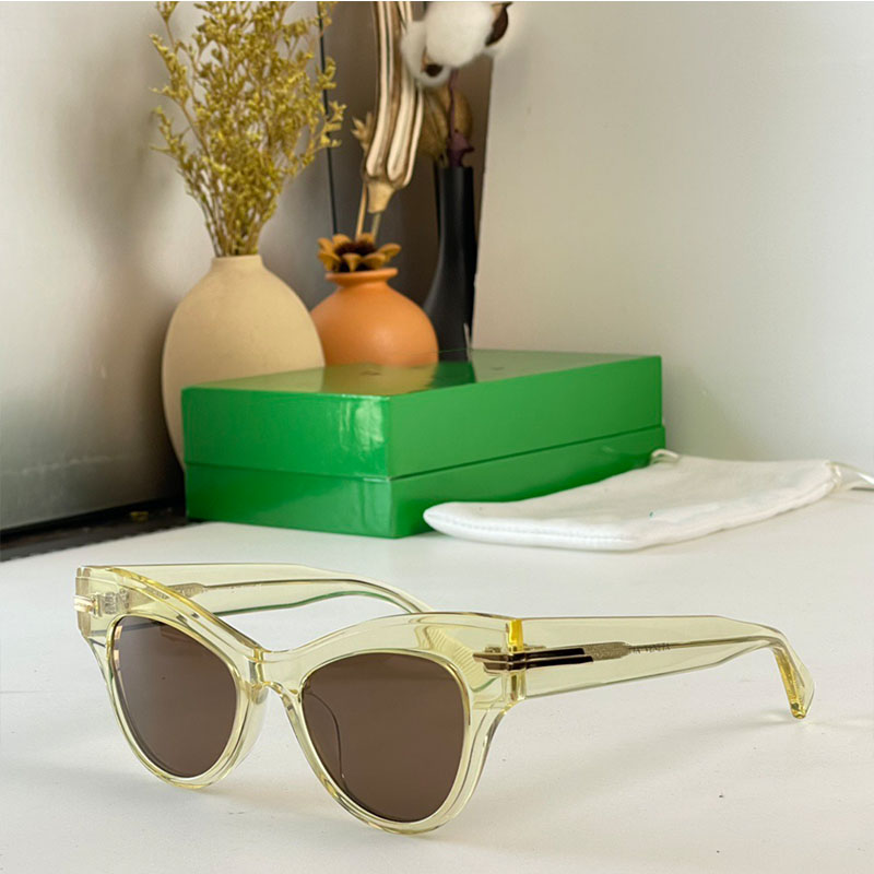 Cat Eye Women Fashion Sunglasses BV1004S Luxury Designer ladye Summer Glasses Acetate Fiber Cat Eye Frame Photography Fashion Show Decoration Mirror