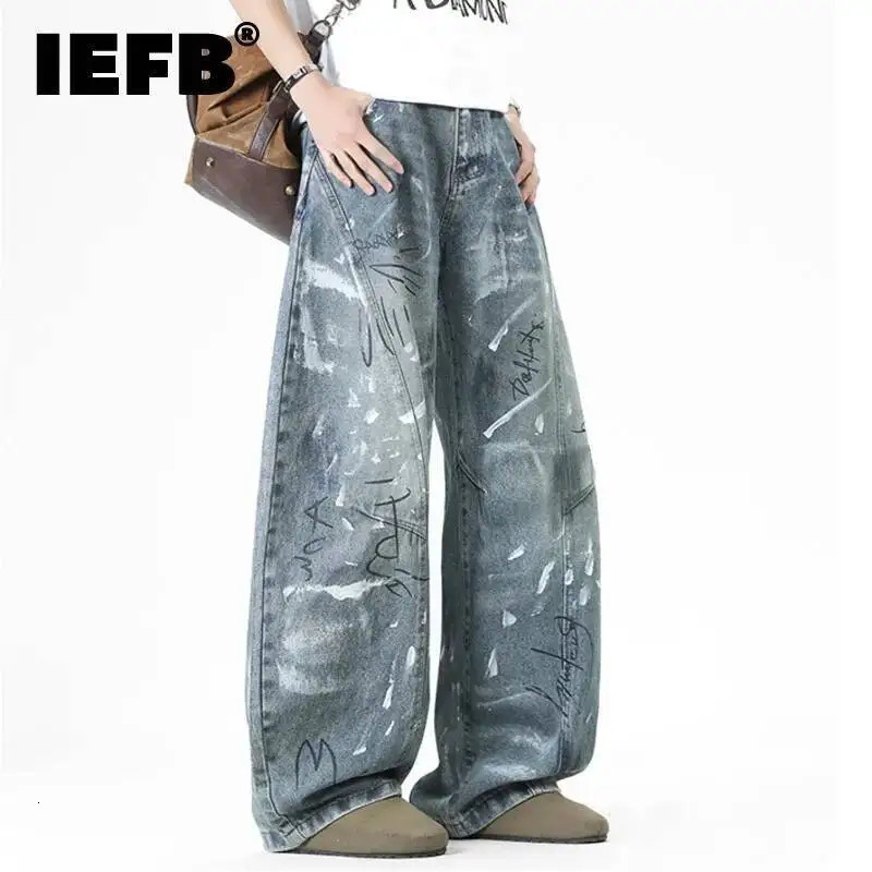 IEFB Streetwear Mens Washed Jeans Light Blue Letter Graffiti Print Loose Wide Leg Casual Streetwear Denim Long Pants 9X3354 260610