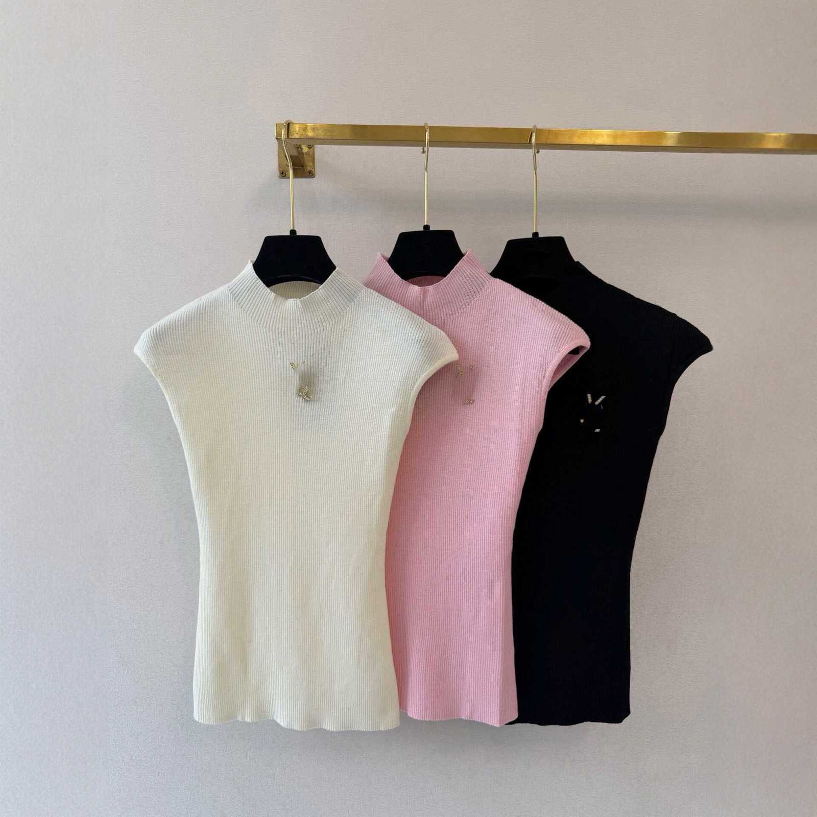 Designer women tanks tops brand top 26 summer half-high collar sleeveless knit top for women, slim ribbed, simple and elegant top