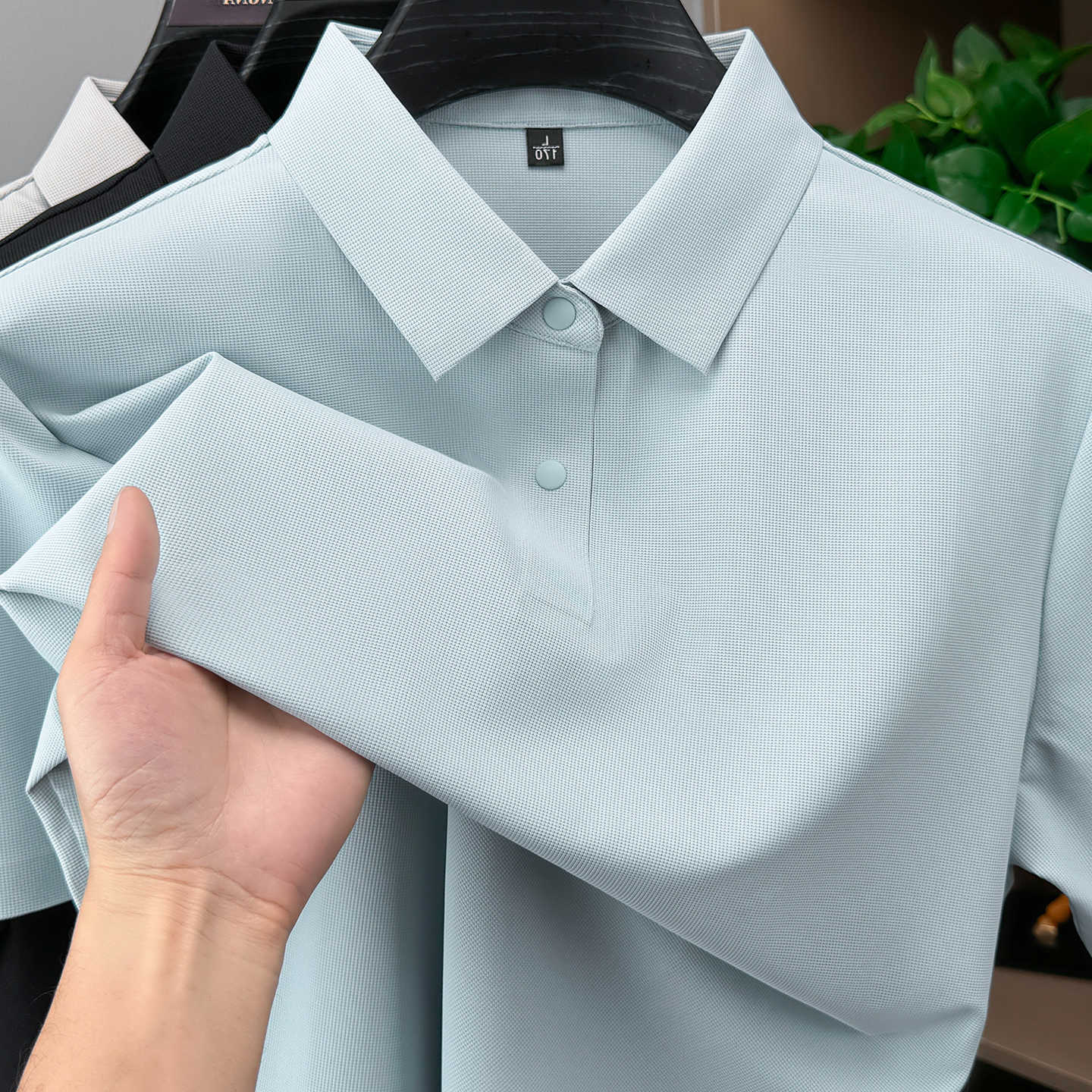 short Fashion ice silk breathable sleeve shirt men high-quality new solid color T-shirt business casual summer top M260612