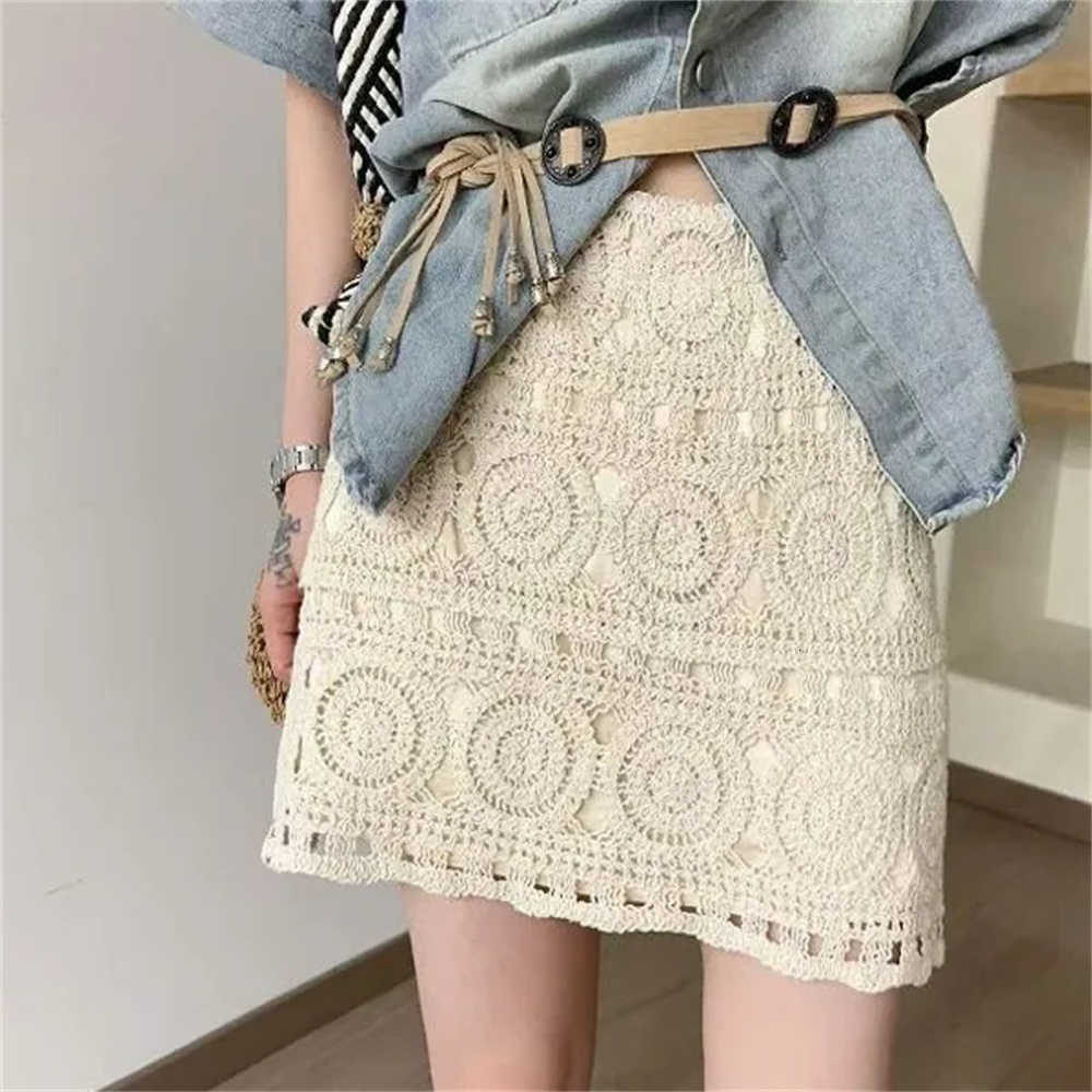 Summer Elegant Lace Hollow Y2k Hanging Skirts Korean High Waist Elastic Waist Bag Hip A-Line Skirt Half Body Sweet Short Skirts M260612