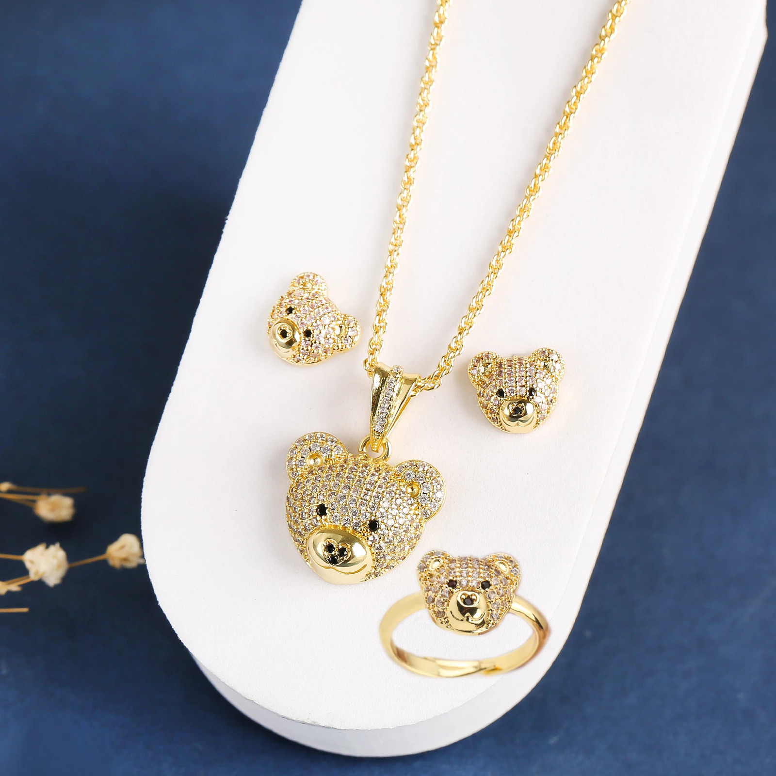 3pcs Exquisite Shiny White Red Zirconia Bear Jewelry Set Necklace Earrings Ring Cute Animal Accessories For Women Girls 260609