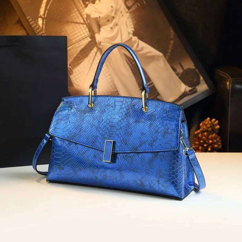 2026 new fashionable, elegant and high-end shell-shaped women's single shoulder messenger bag, handbag