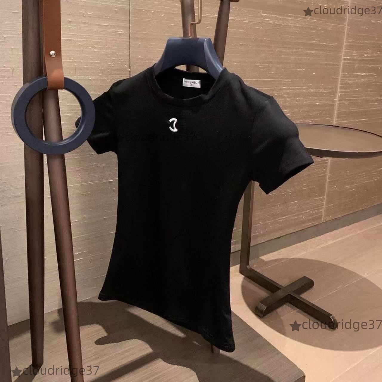 Womens cc T shirt 2026 designer clothes womenfashion knitted shirt high-quality womens chan tank top women letter round neck with multiple styles to