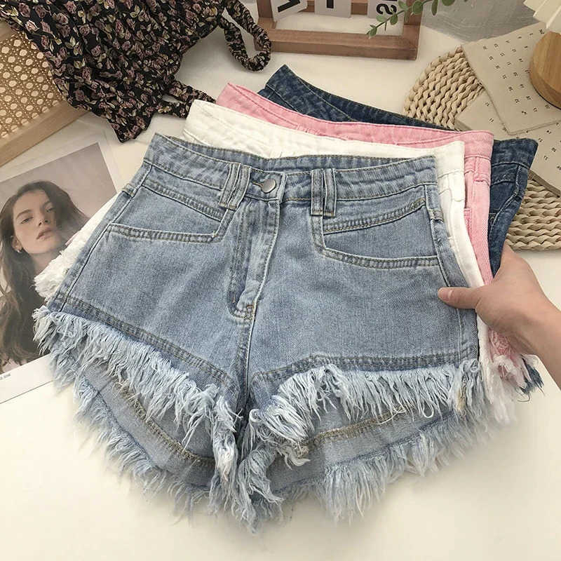 Hong High Waisted Korean Casual Kong Style Fringed Fringe Spicy Denim Shorts for Summer 2024 New Slimming Stylish Hot Pants M260612