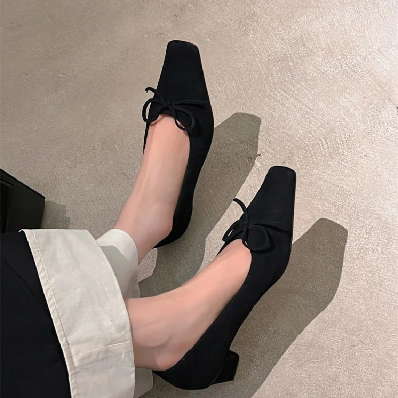 Summer Retro Solid Color Womens Sandals Fashionable Bow High Heels Suitable for Chunky Heels Outdoor Walking Shoes 260612