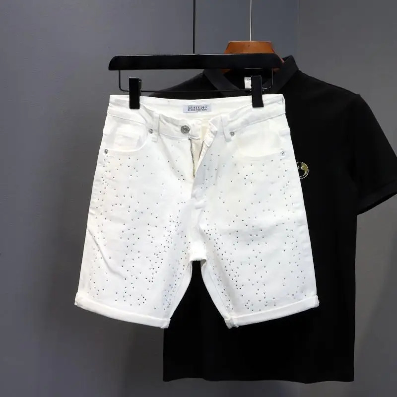 Skinny Half Short Jeans Pants for Men Rhinestone Man Denim Shorts ner Rude In y Korean Fashion Retro Jorts 260611