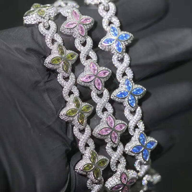 2025 New Arrival Hip Hop Pink White ColorfulClover Bracelet Necklace Iced Out Flower 5A Moissanite necklace VVS Cuban Chain for Men