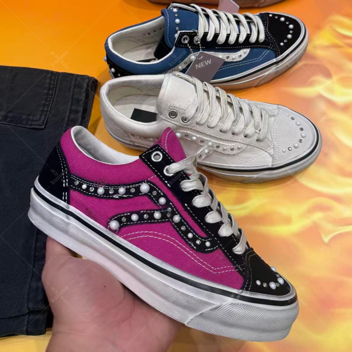 High quality designer Luxury Canvas Pearlized Shoes New Sneakers Men Women Pearl Trainers Vintage Sports Casual Shoes Lace-Up Walking Shoes Blue Pur
