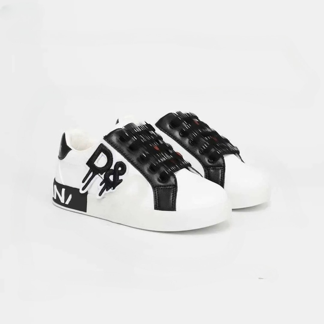 Luxury Classics kids shoes designer baby Sneakers Size 26-35 Including boxes Black and white color scheme design girls boys shoe