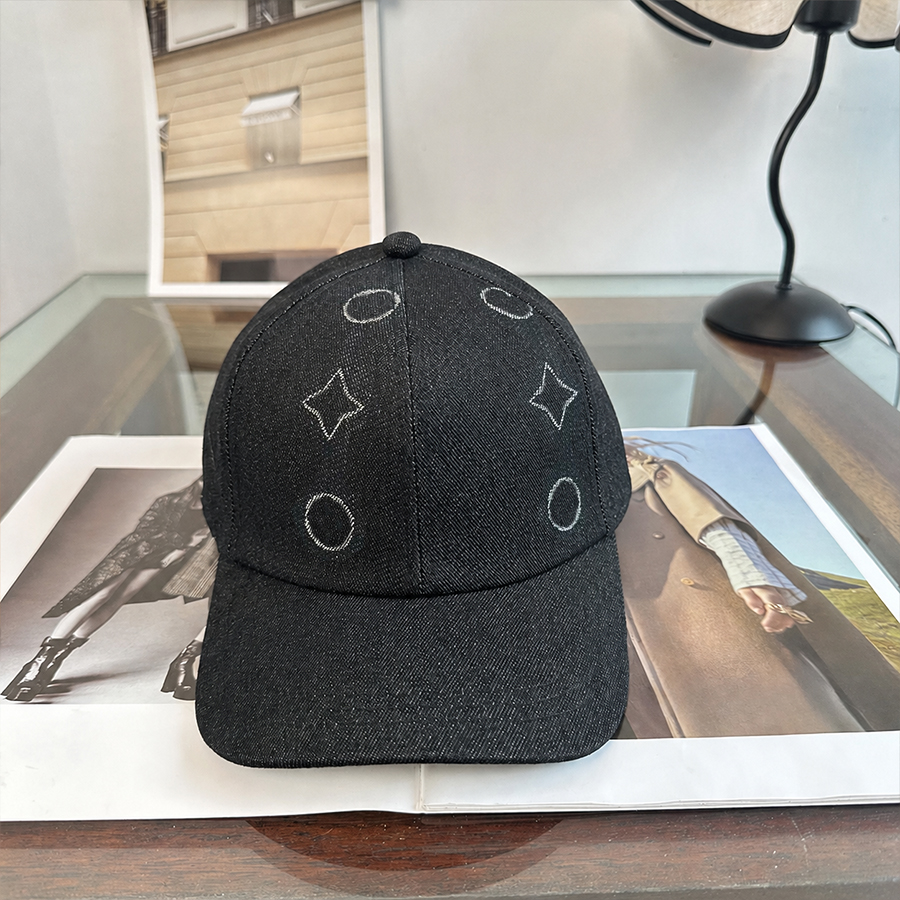 Designer Ball Cap Luxe Imprimé Chapeaux Unisexe Lettre Casquettes Mode Casquette de Baseball Chapeau Décontracté Casquette Dôme Réglable Tenue Qu