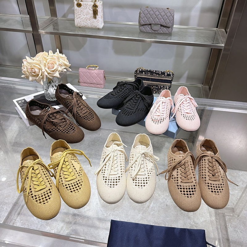 2026 new knitted mesh hollow out German training shoes casual shoes comfortable and versatile lightweight and breathable nylon hook woven upper size