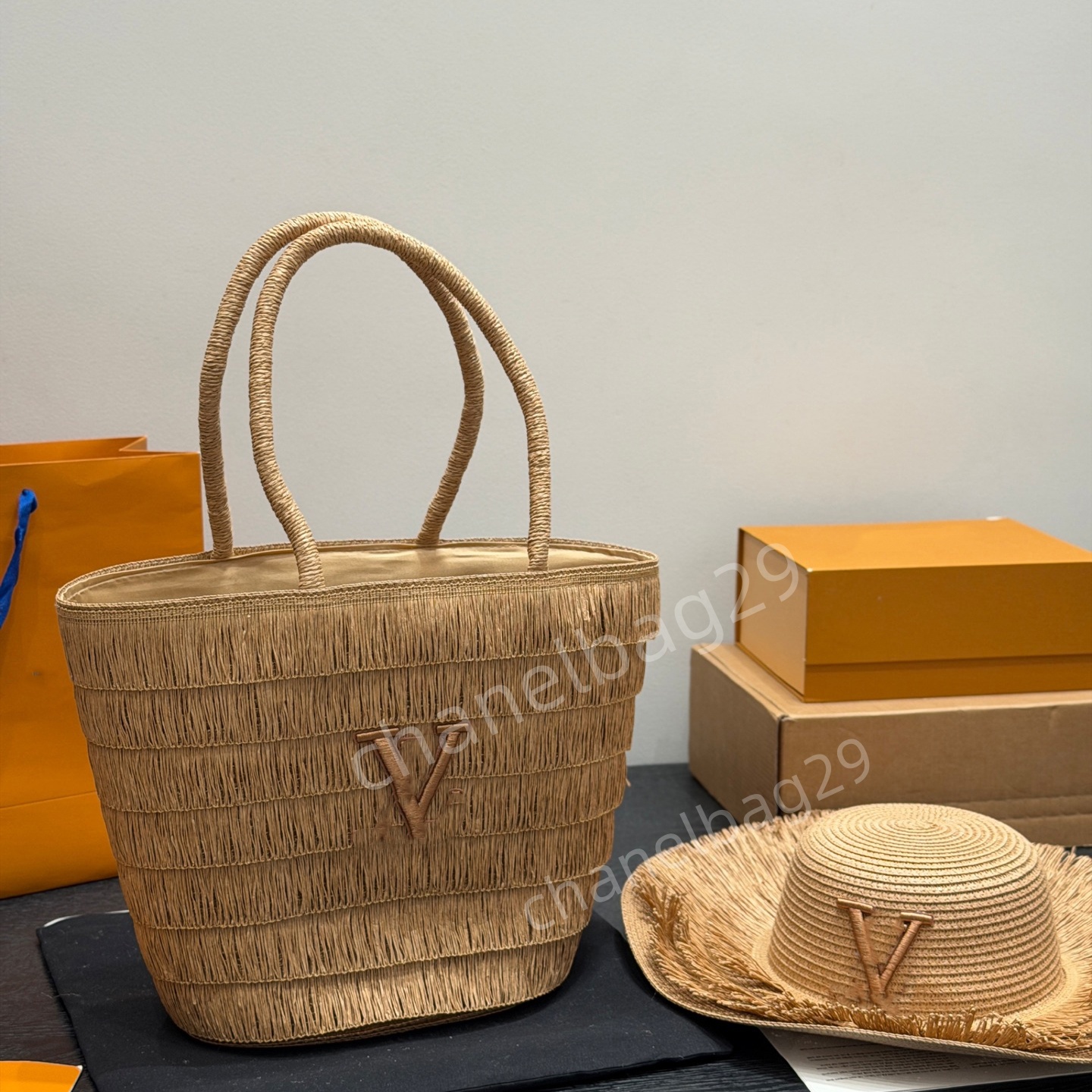Bags 2026 New Fashionable Simple Designer Underarm Bag Versatile Style Classic Trendy Shoulder Bag for Women Woven grass tote bag, beach bag, grass