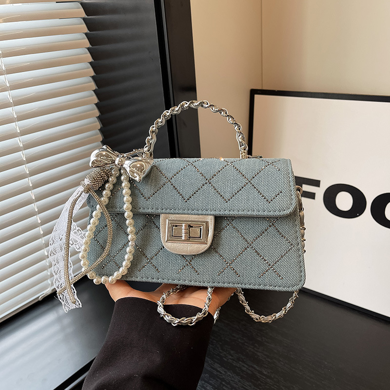 Luxury 2026 Designer New Korean Style Simple Small Square Bag With Unique Chain Handle, PU Leather Texture Crossbody Bag For Women