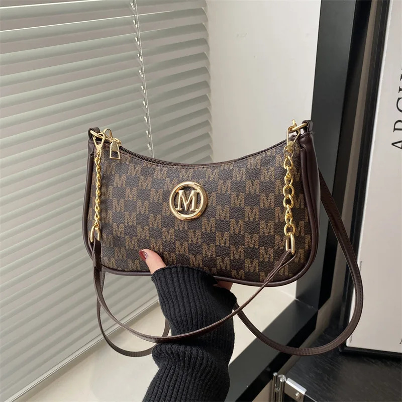 Vintage Style Handbag Crossbody Bag Gold Letter M n Pu Leather Shoulder Messenger Bag Synthetic Leather Tote Bag Purse 260605