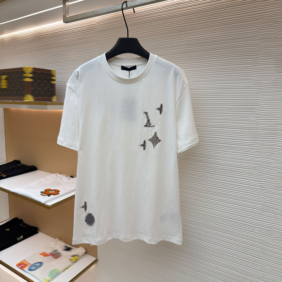 2026 mens shirts highquality men tshirt designer brand man tees womens t embroidered letters party short sleeved shirt fashionable daily wear