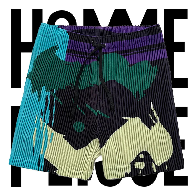 Miyake Original Printing Beach Pants Men Summer Casual Sports Seaside Large Elastic Mens Pleated Shorts Men Clothing 260612